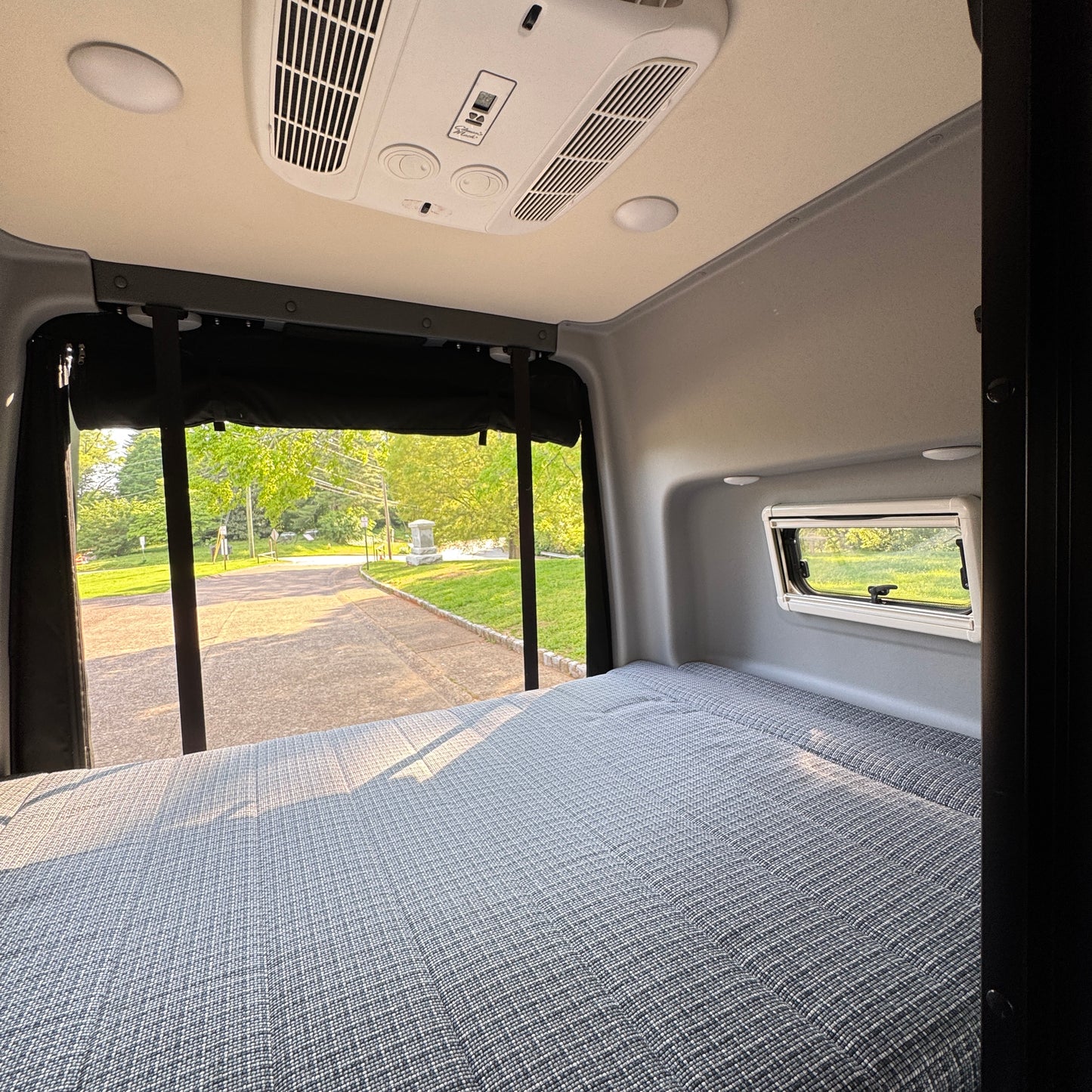 2022 Winnebago Revel 4x4