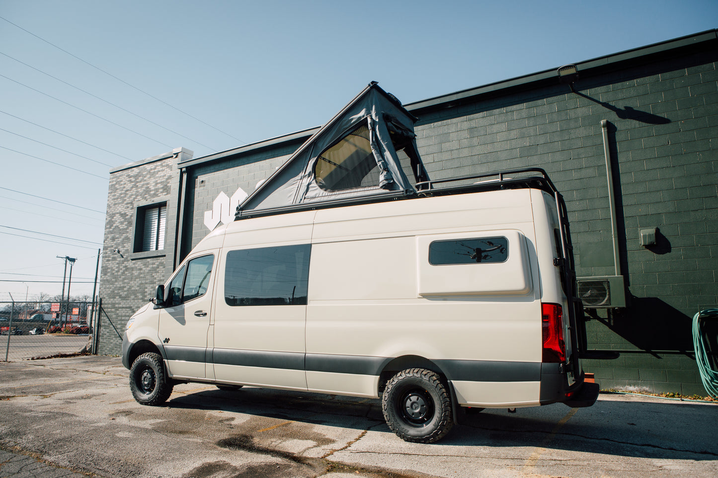 AWD 2024 Mercedes-Benz Sprinter 170wb