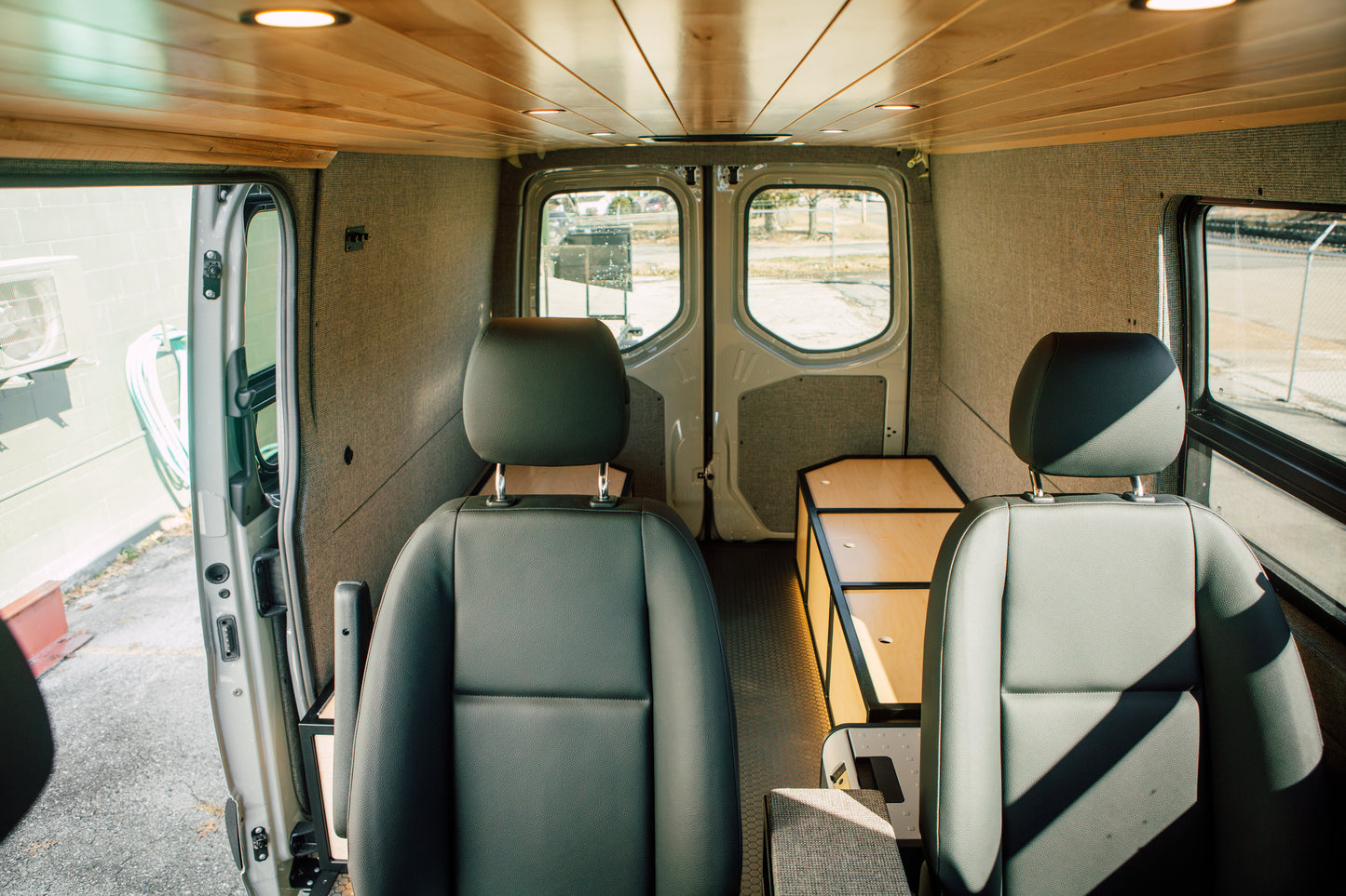 AWD 2024 Mercedes-Benz Sprinter Low Roof 144wb